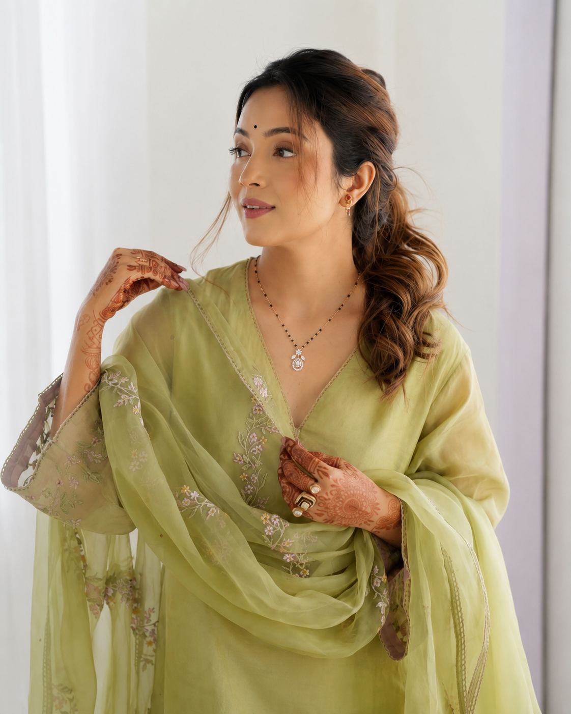 Rose Gold Floral Drop Mangalsutra Necklace