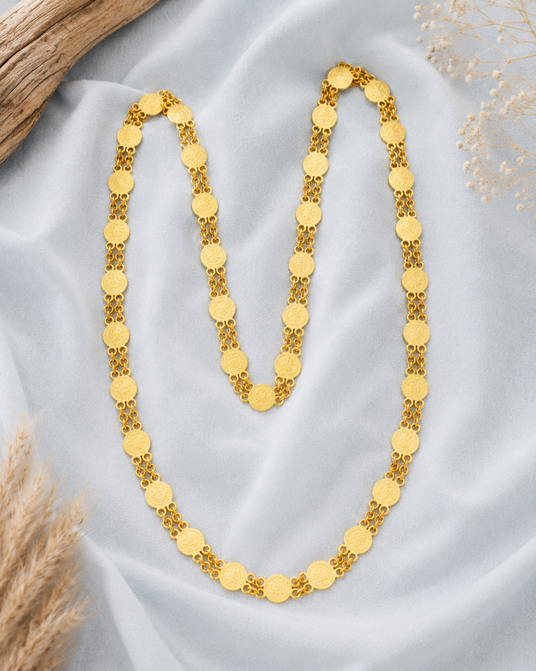 Royal gold coin link necklace