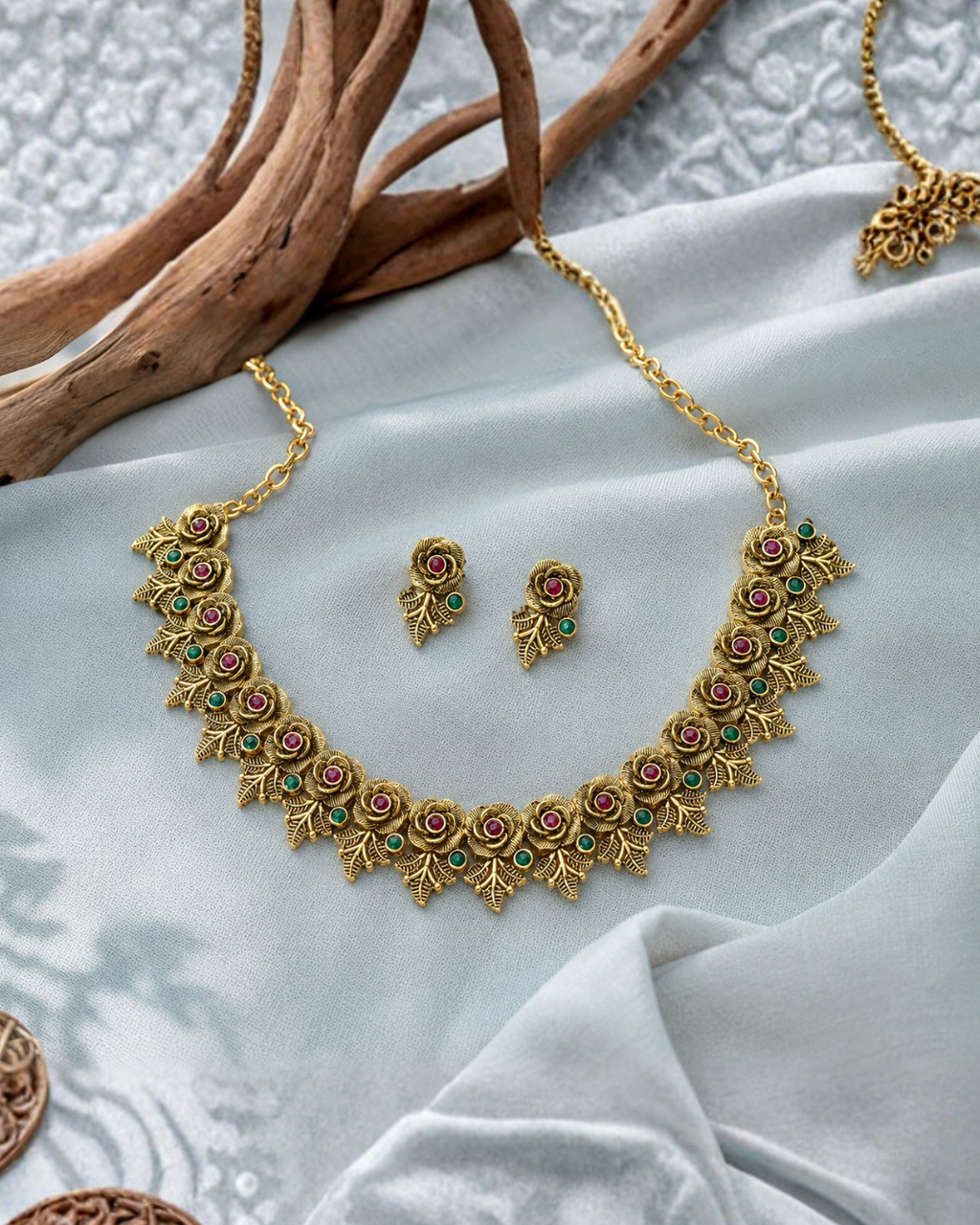 Vintage floral ruby emerald antique necklace set