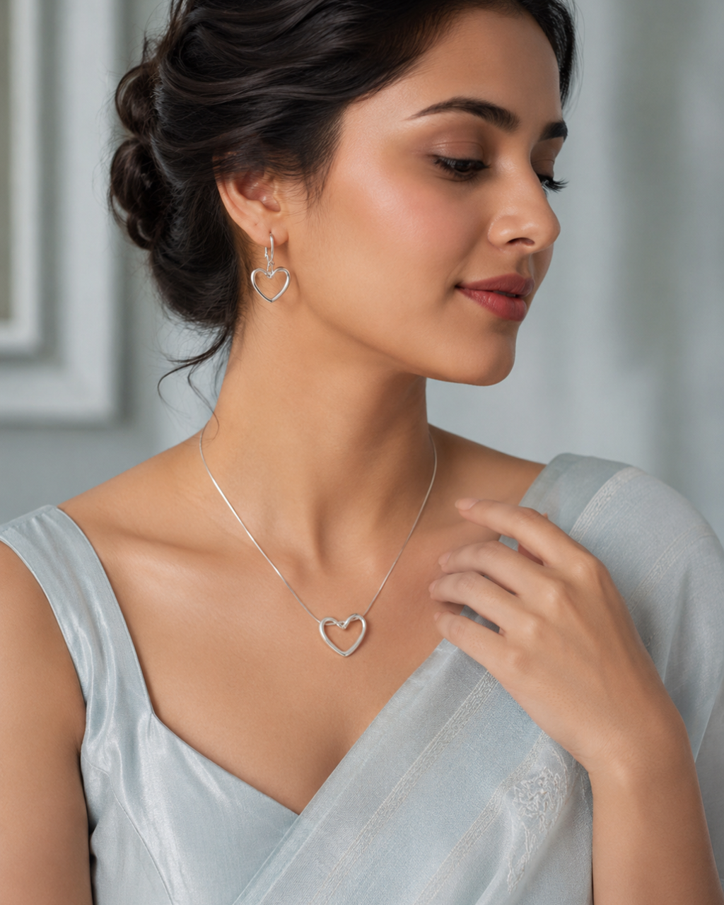 Silver Open Heart Pendant Necklace