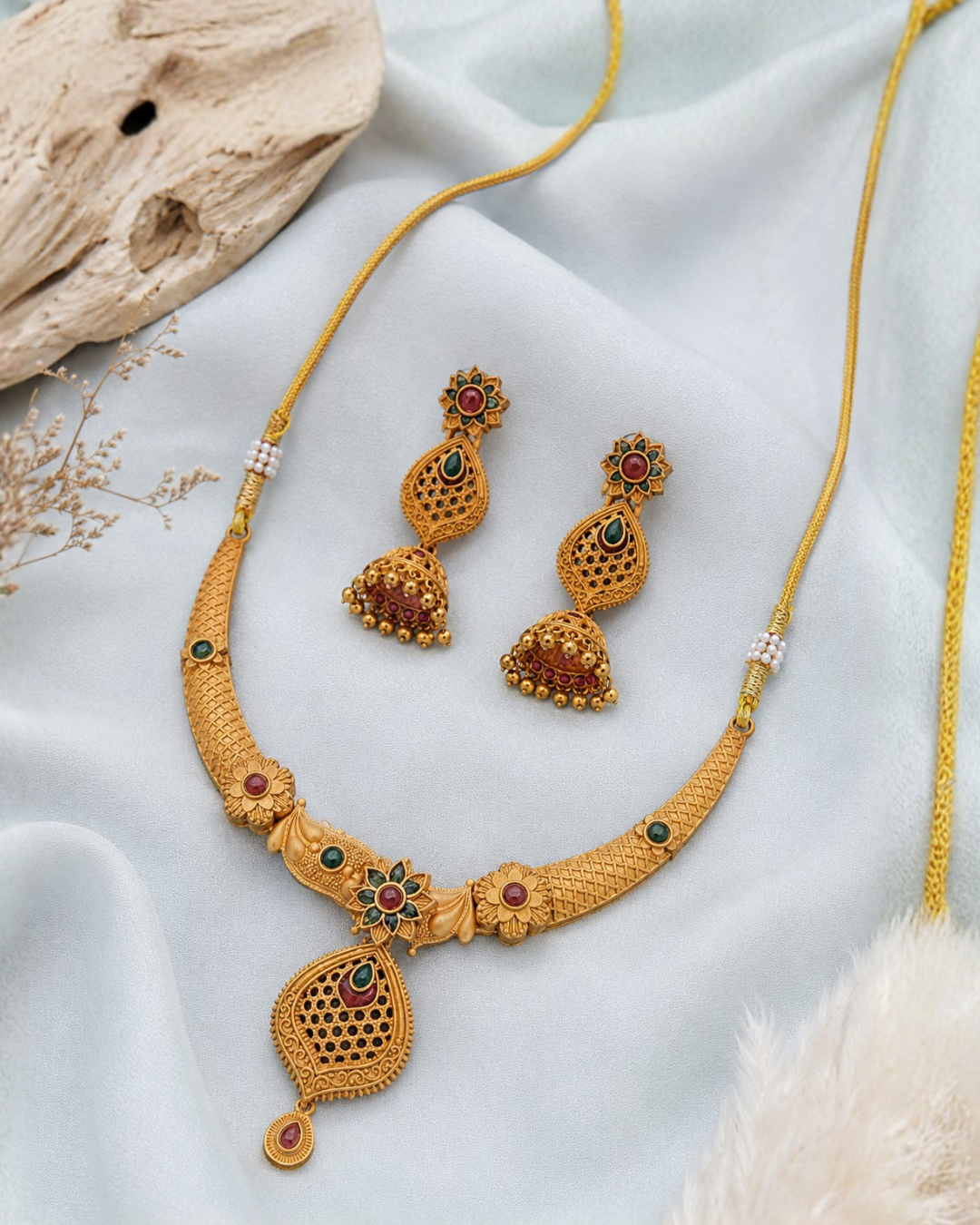 Antique floral ruby emerald pendant necklace set