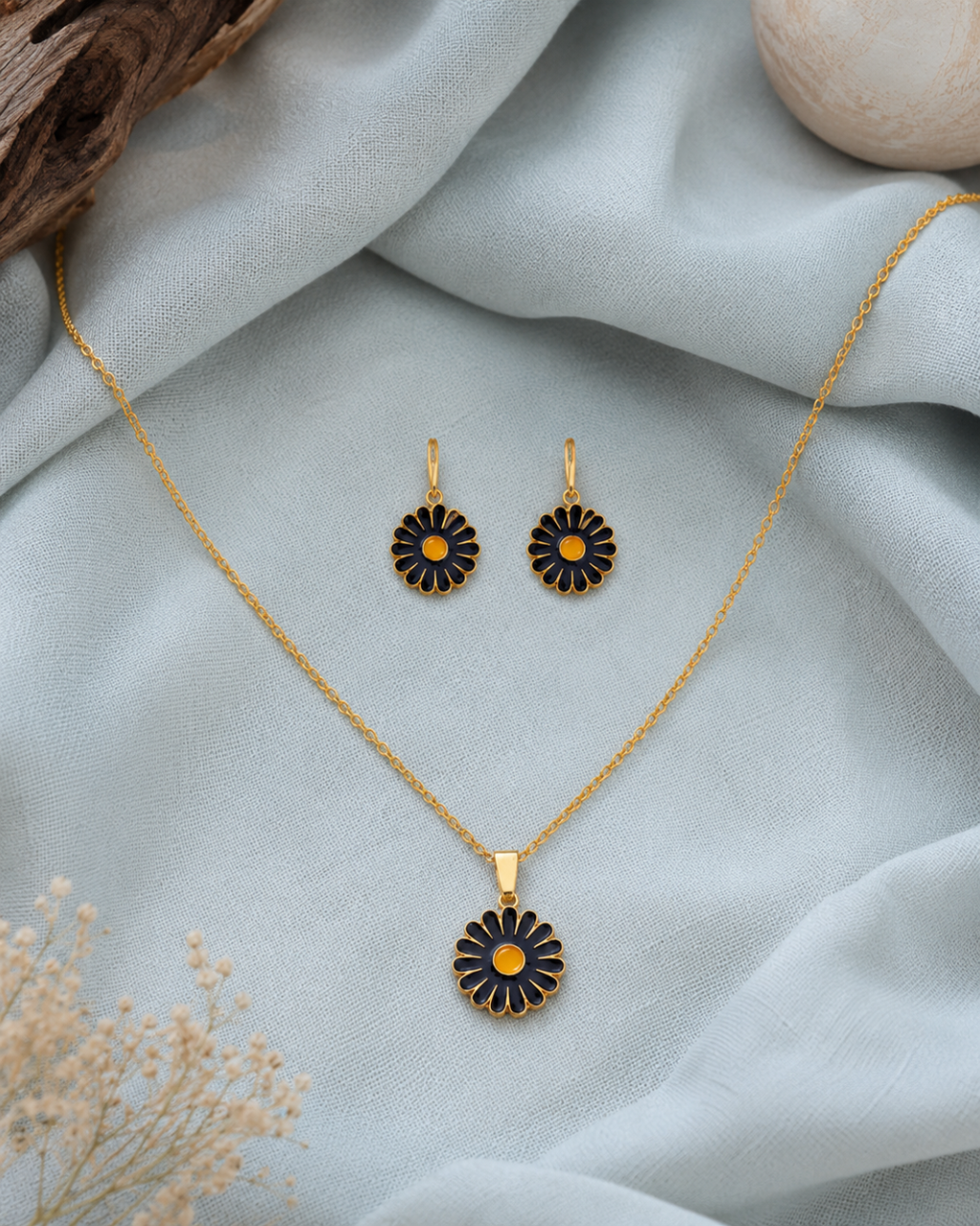 Midnight daisy necklace and earrings set