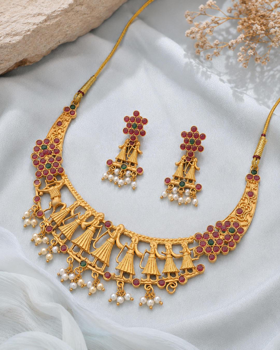 Tribal dance antique ruby emerald necklace set