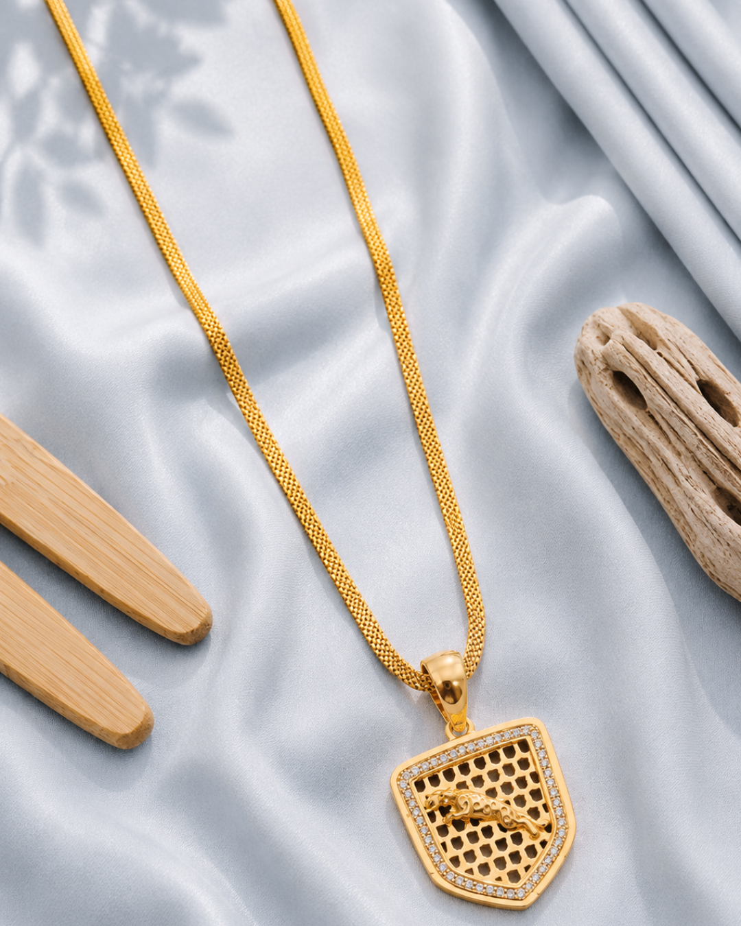 Royal Panther Gold Pendant with Premium Mesh Chain