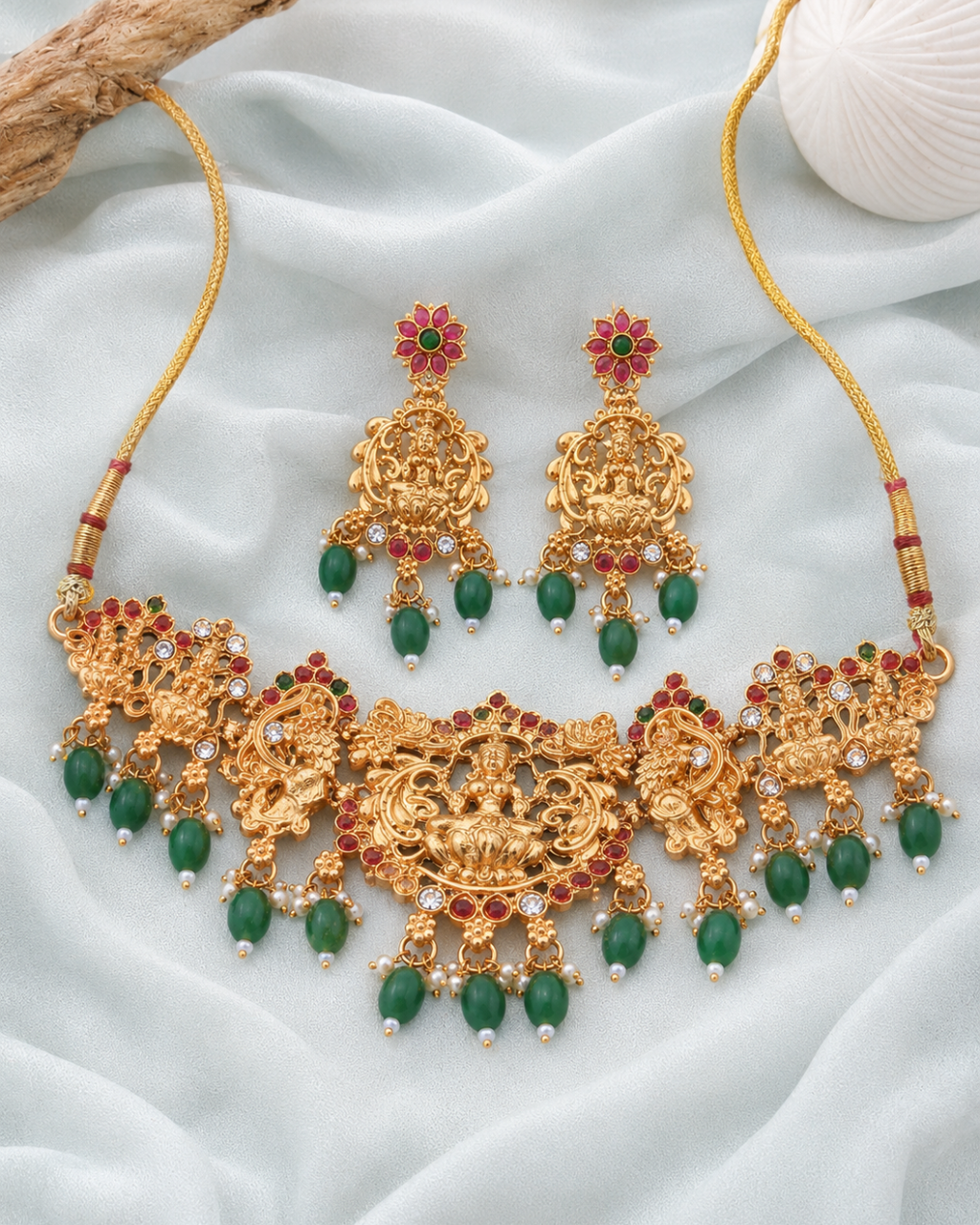 Lakshmi emerald temple necklace set
