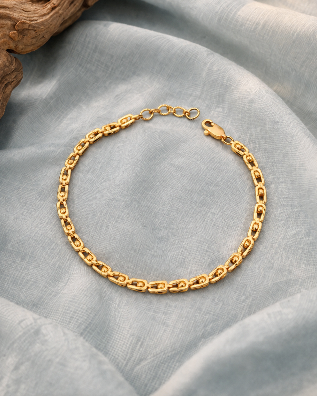 Modern Link Gold-Plated Bracelet